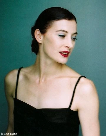 Marie-Agnès Gillot